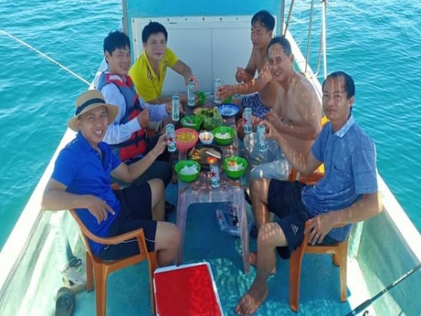Private Nha Trang Fishing With The Local Day Tour